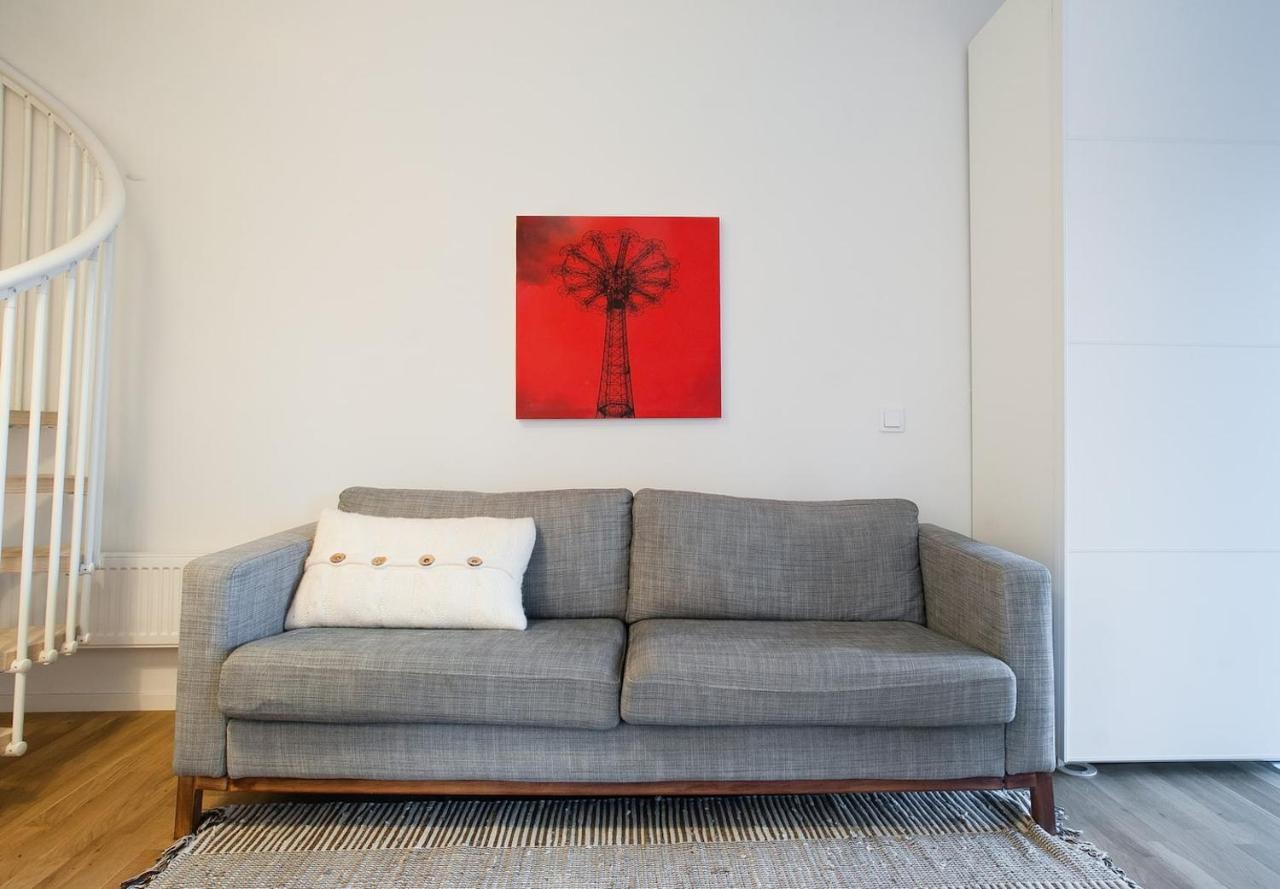 Villa Townhouse On Arlanda Stockholm Metro Line - Easy Checkin Sollentuna Esterno foto
