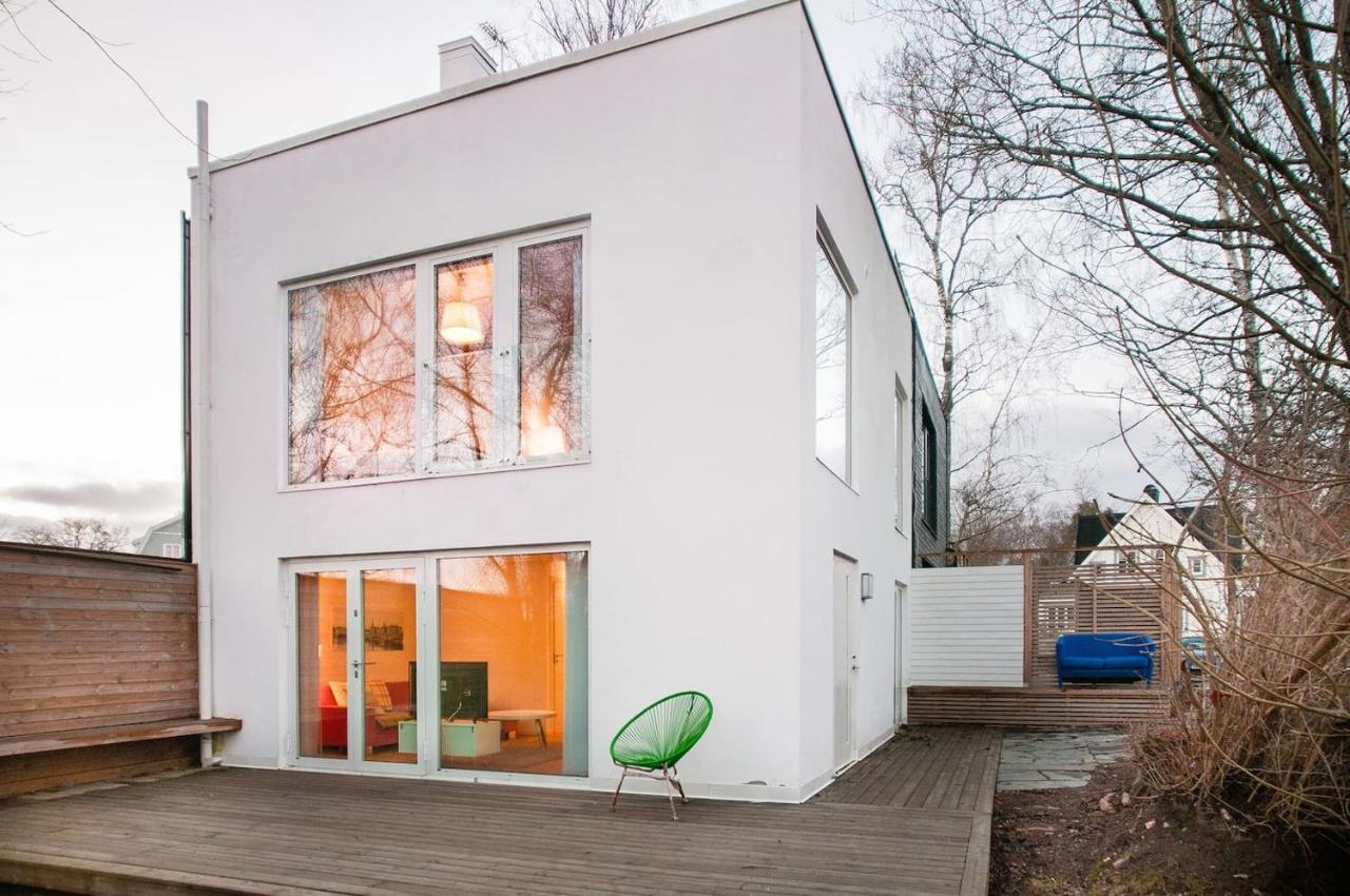 Villa Townhouse On Arlanda Stockholm Metro Line - Easy Checkin Sollentuna Esterno foto
